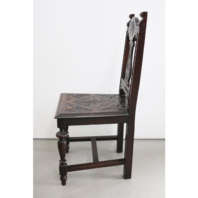 Brown Neo-Renaissance Carved Solitary Oak Chair with Vegetal Motifs, 1900 For Sale - Image 8 of 10