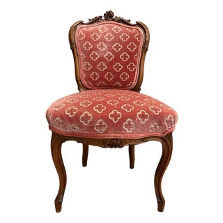 Antique French Louis XV Carved Chair in Coral Silk Velvet For Sale