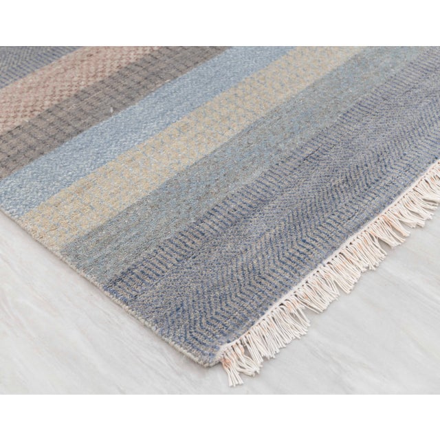 4' x 6' Savannah Hand Knotted Modern Light Blue,Gray Wool & Silk Rug For Sale - Image 10 of 18