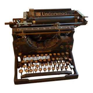 Antique 1926 Typewriter by Underwood Model 5-Serial No. 1926420-5 For Sale