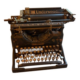 Example of Desk Sets