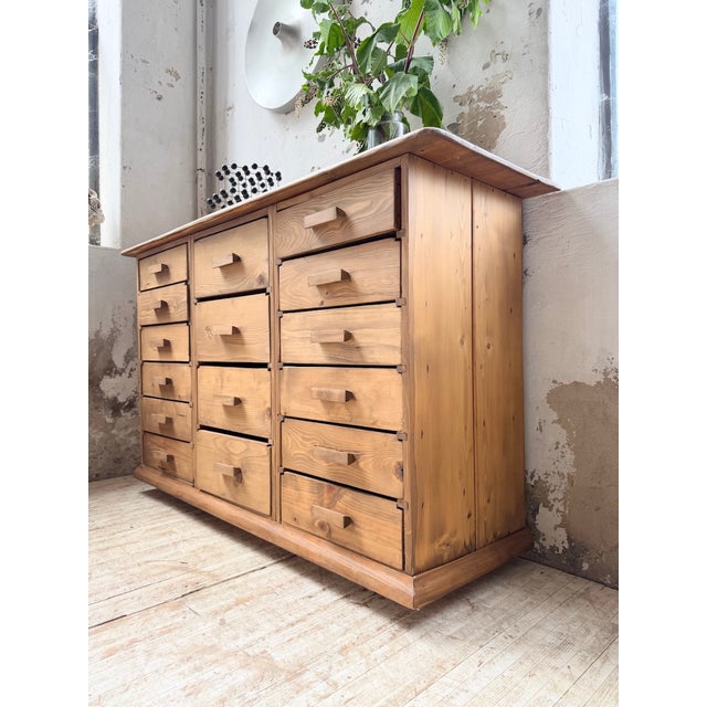 1950s Pine Workshop Cabinet, 1950s For Sale - Image 5 of 18
