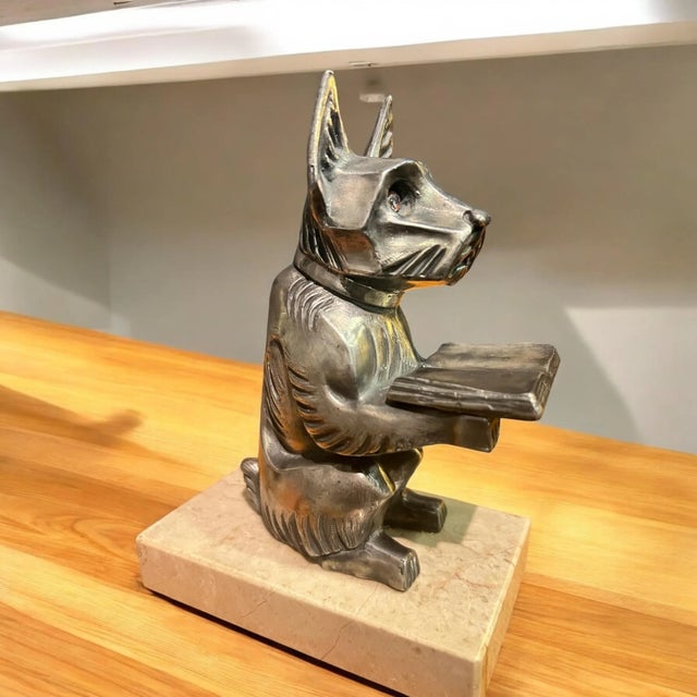 These bookends are a perfect gift for reading-loving Art Deco friends. Despite their compact dimensions of D. 6.5cm, H....