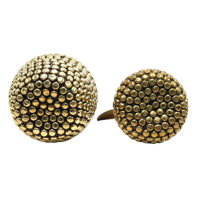 Vintage Brass Studded Apple & Pear - Set of 2 For Sale In Baton Rouge - Image 6 of 6