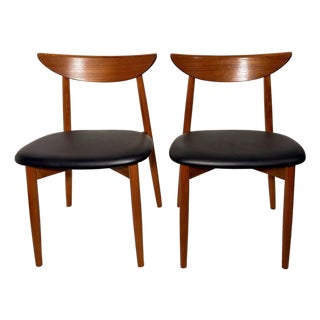 1960s Danish Modern Teak Dining Chairs, Sculptural Scandinavian Pair For Sale