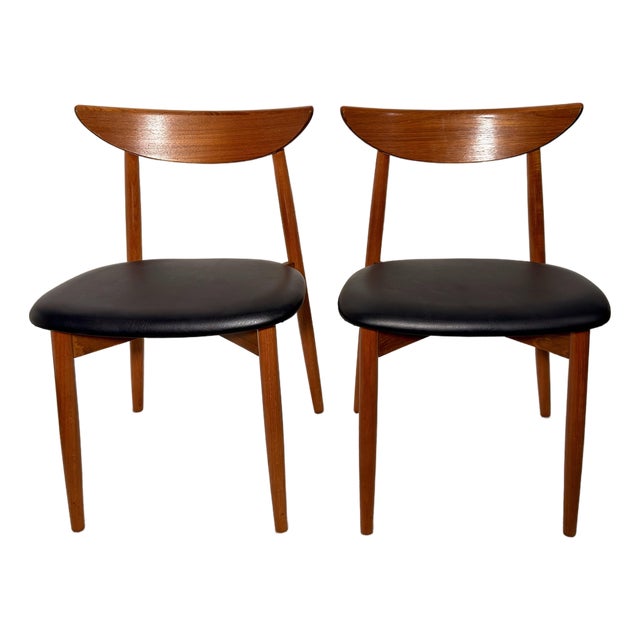 1960s Danish Modern Teak Dining Chairs, Sculptural Scandinavian Pair For Sale