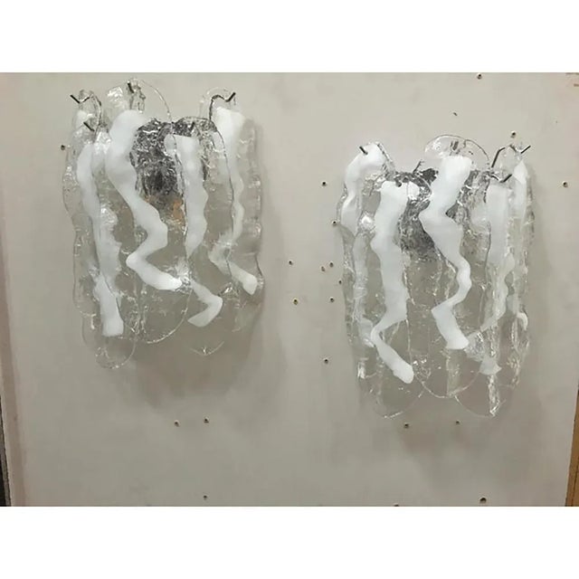 Transparent and White Fiamma Murano Glass Wall Sconces by Simoeng, Set of 2 For Sale - Image 4 of 9