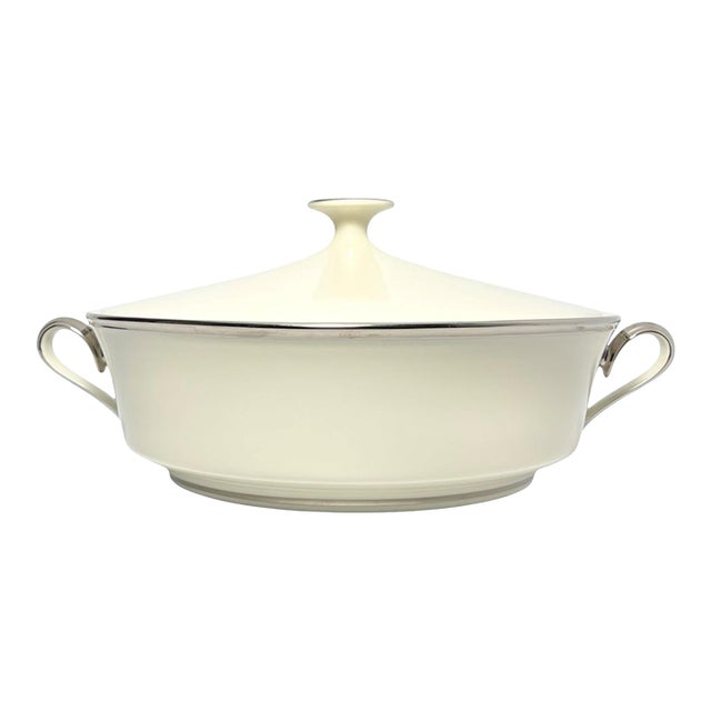 Lenox “Solitaire” Porcelain (Vegetable) Serving Bowl W/Lid & Handles For Sale