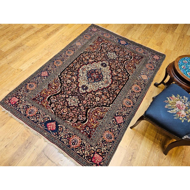 Textile Vintage Persian Kashan Rug, Hand-Knotted Wool, Floral Pattern, Navy & Ivory, 5x7 For Sale - Image 7 of 18