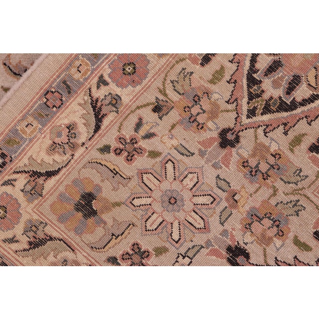 Textile Elegant 1990's Pak-Persian Taupe/Black Wool Rug - 8'1'' X 10'1'' For Sale - Image 7 of 9