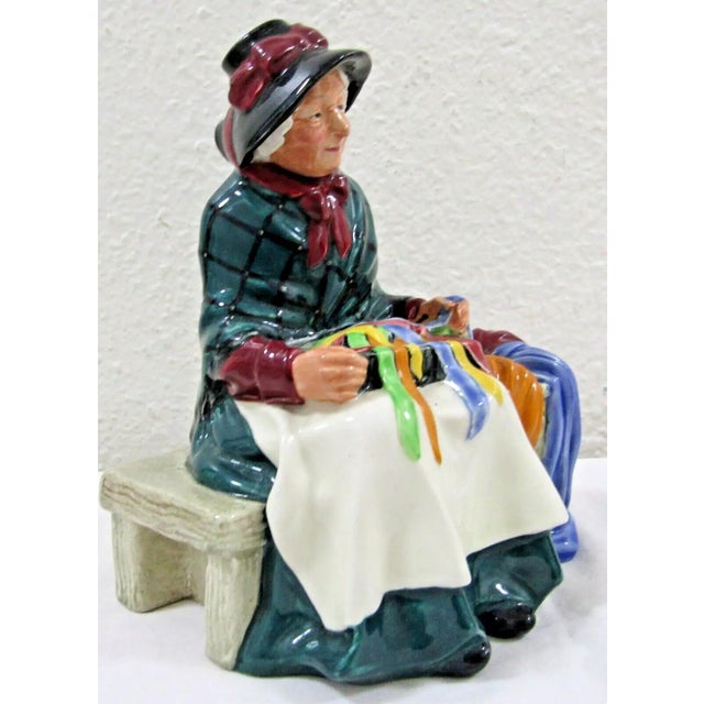 Green "Silks and Ribbons" Hn2017 Royal Doulton Figurine 1948 For Sale - Image 8 of 10