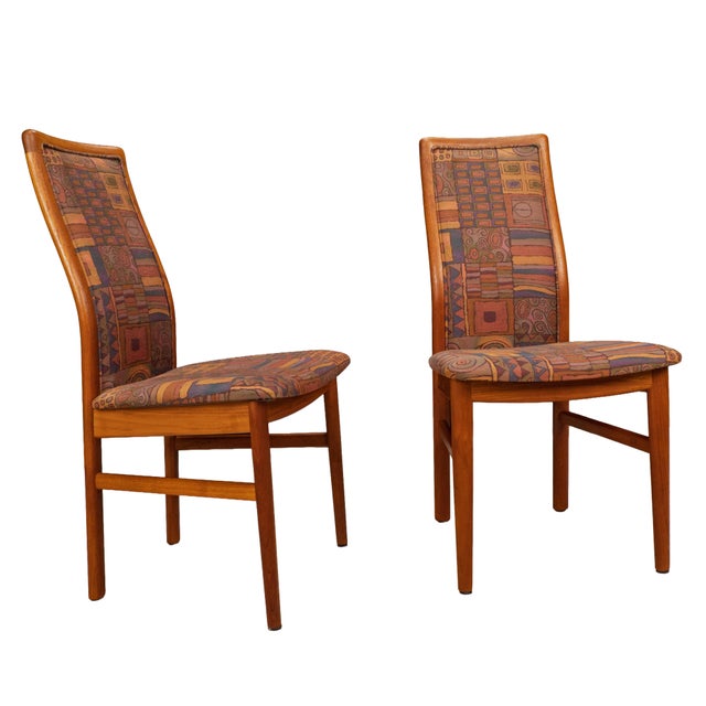 Pair Vintage Danish Teak Side Accent Chairs – Schou Andersen Denmark – Funky 80s Upholstery For Sale In Tampa - Image 6 of 12
