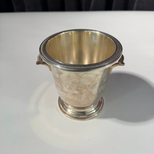 Early 20th Century Saint-Médard Silver-Plated Ice Bucket With Ice Tongs For Sale - Image 4 of 9