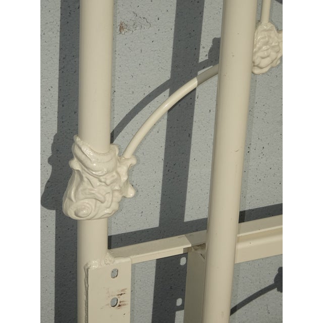 Vintage French Elliott's Designs White & Gold Iron Queen Headboard W Footboard For Sale - Image 14 of 17