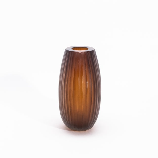 Modern Hand-Blown Murano Supreme Vase in Tobacco Medium For Sale - Image 3 of 12