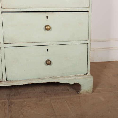 English Painted Linen Cupboard For Sale - Image 6 of 9