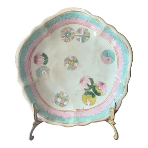 Antique Chinese Famille Rose Porcelain Footed Bowl