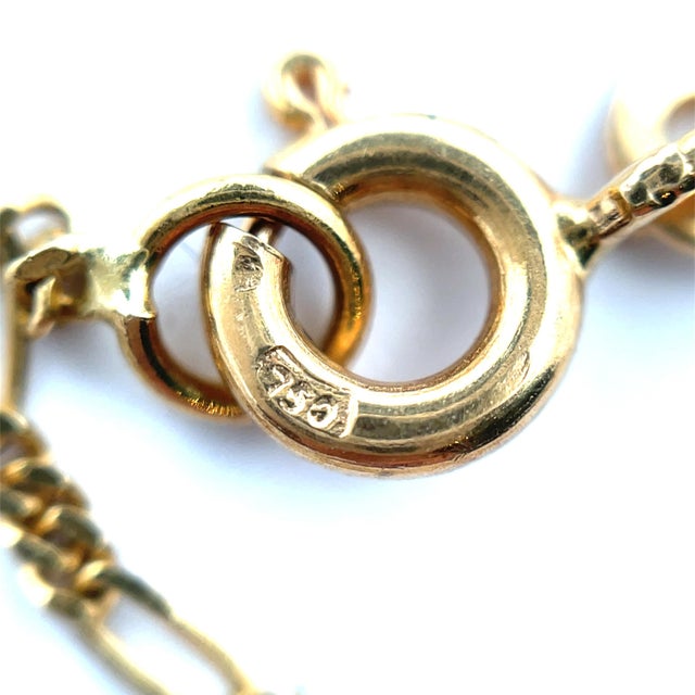 Gold 18k Yellow Gold Diamond Hands Holding Pearl Pendant Necklace For Sale - Image 8 of 9