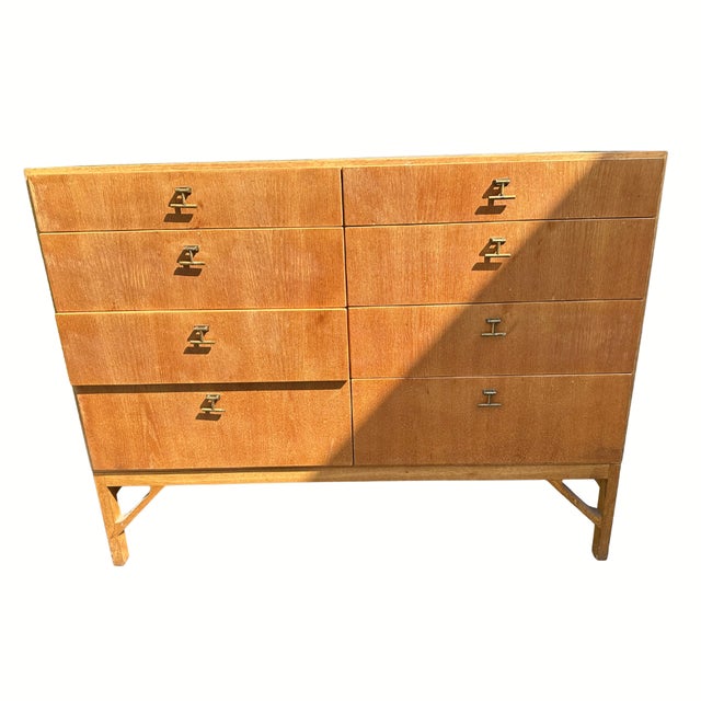 Danish architect Børge Mogensen (1914-1972) chest of drawers of solid and veneered oak with soap treatment. The classic...