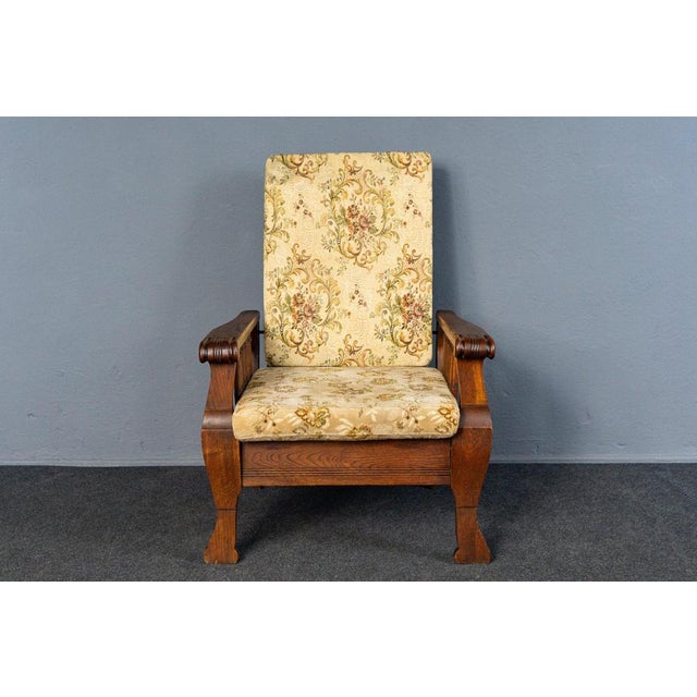 Item: Armchair Period & Style: English Style - Arts & Crafts - Early 20th Century Features: - Elegant and practical piece...