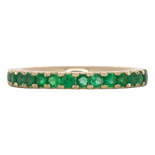 Zambian Emerald Band in Solid 14k Gold – Minimalist Green Emerald Fine Jewelry, Size 6.75 For Sale