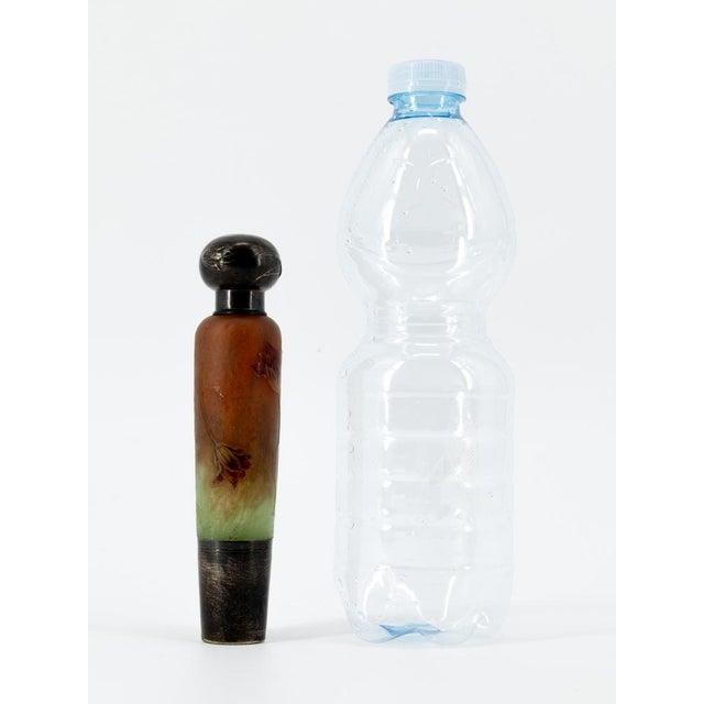Art Nouveau Perfume Bottle in Polychrome Etched Glass with Full Silver Mount from Daum Nancy, 1890s For Sale - Image 15 of 16