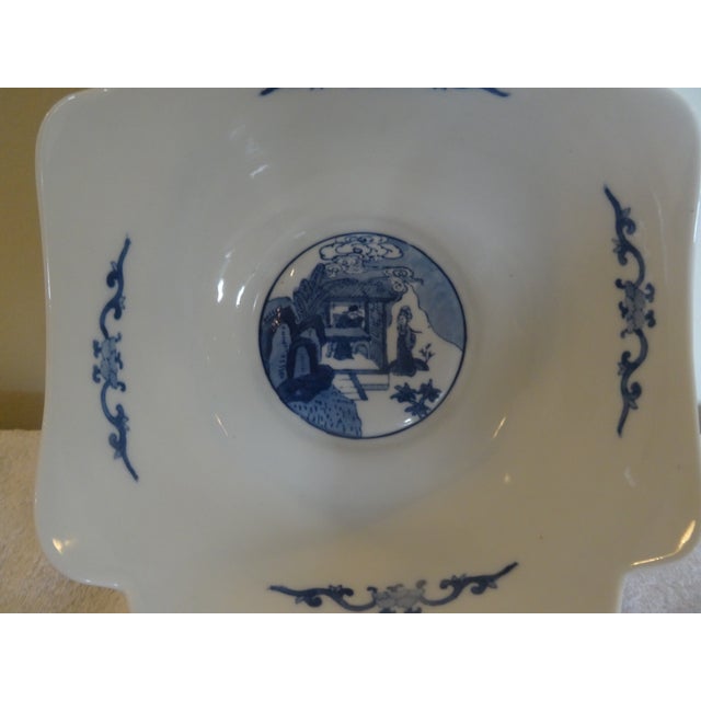 Vintage Chinese Blue & White Center Bowl and Stand For Sale In Los Angeles - Image 6 of 6