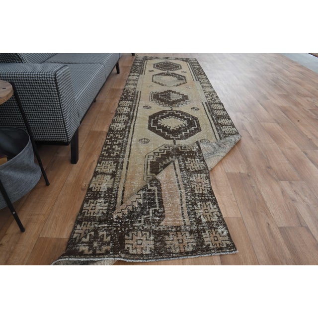 1970s Vintage Handmade Wool Cotton Beige Runner Rug For Sale In San Francisco - Image 6 of 11