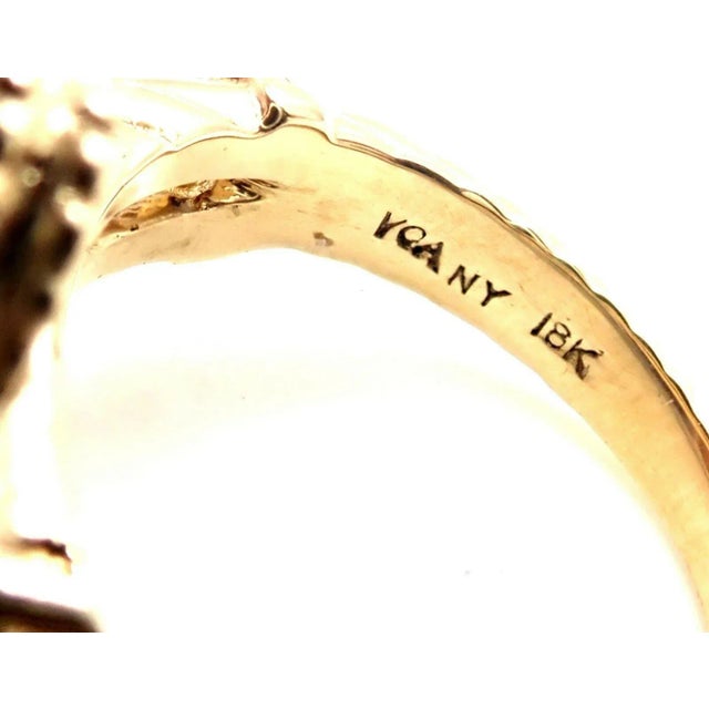 Metal Van Cleef & Arpels Alhambra 18k Yellow Gold Coral Diamond Ring, size 4.75 For Sale - Image 7 of 10