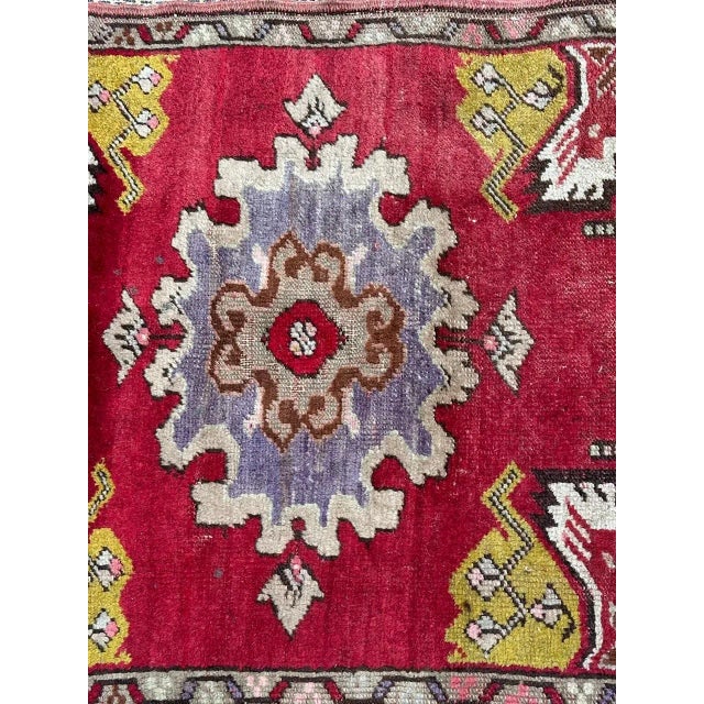 Mid-Century Turkish Yastik Rug from Bobyrugs, 1950s For Sale - Image 3 of 11