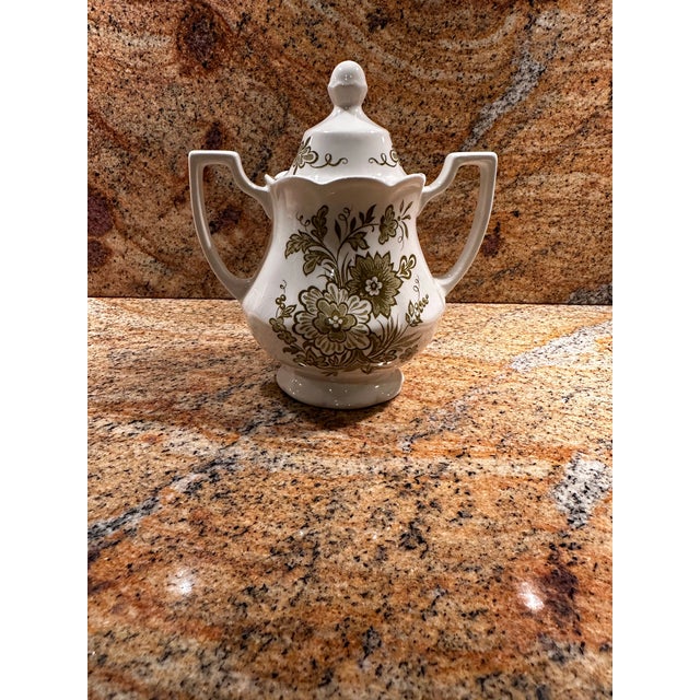 English Vintage Royal Staffordshire Hathaway Ironstone by J.& G. Meakin England Lidded Sugar Dish For Sale - Image 3 of 7