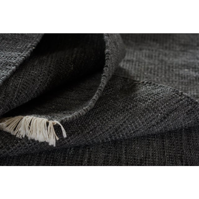Contemporary Momeni Cove Charcoal Hand Woven Area Rug 5' X 8' For Sale - Image 3 of 12