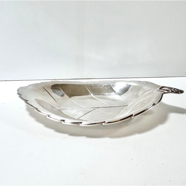 Silver Mid 20th Century Silverplate Leaf Bowls Set – 1847 Rogers Bros International Silver For Sale - Image 8 of 12