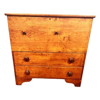 Antique American Early 19th Century 2 Drawer Pine Blanket Chest For Sale