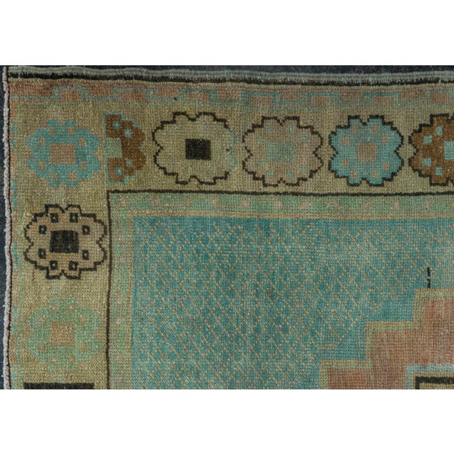 Early 21st Century Turkish Vintage Rug 4' x 7'5" #20684 For Sale - Image 5 of 8
