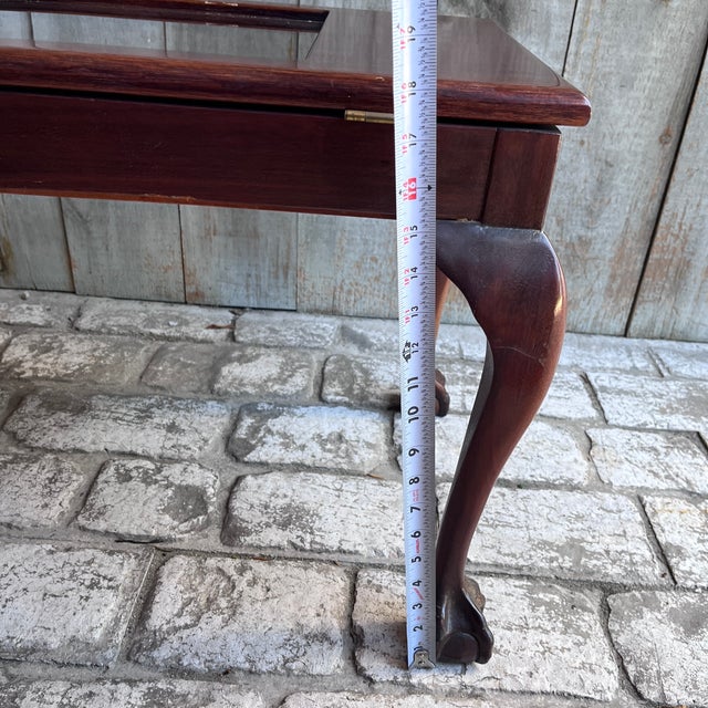 Antique Chippendale-Style Mahogany Vitrine / Display Table on Ball-and-Claw Feet For Sale - Image 12 of 13