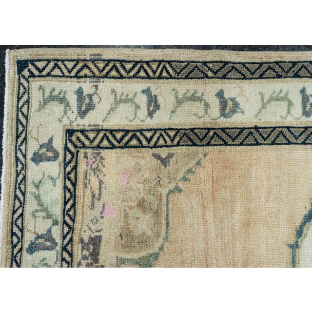 Early 21st Century Turkish Vintage Rug 3'11" x 6' #20704 For Sale - Image 5 of 8