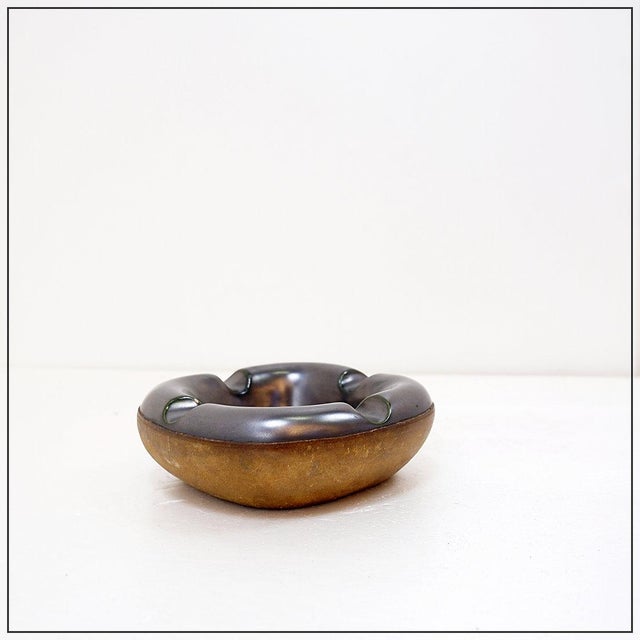 Mid-Century Modern Ashtray in Glazed Ceramic and Leather from Longchamp, France, 1950s For Sale - Image 10 of 10