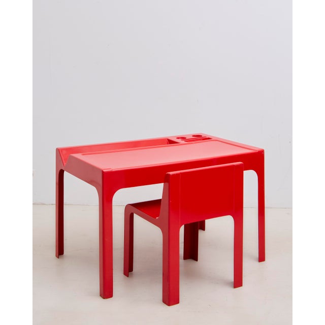 Vintage Desk and Chair Set by Marc Berthier for Roche Bobois, 1967, Set of 2, in Very Good conditions. Designed 1960 to...