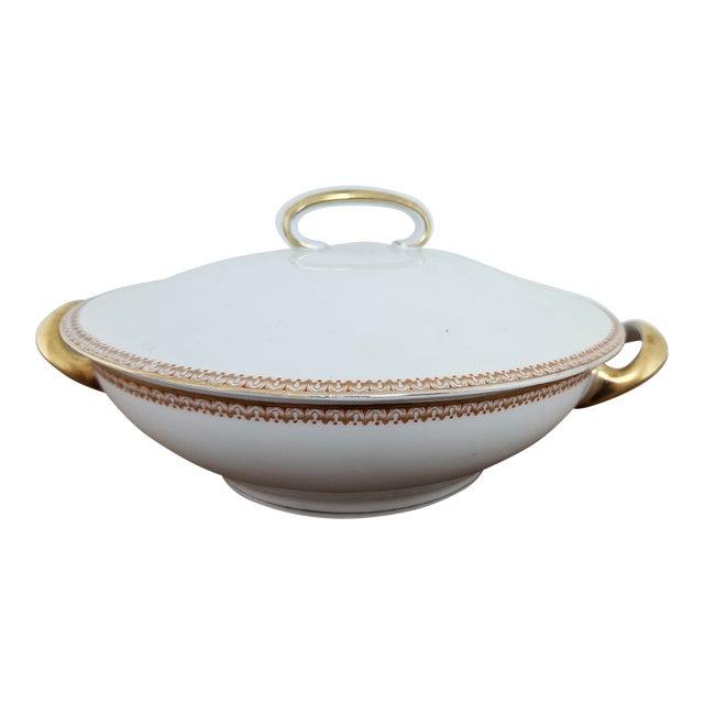 Antique Tressemann & Vogt White & Gold Limoges Tureen, Circa 1910s For Sale