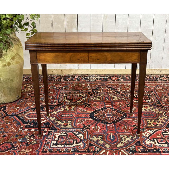 19th Century Games Table in Mahogany and Walnut For Sale - Image 4 of 18