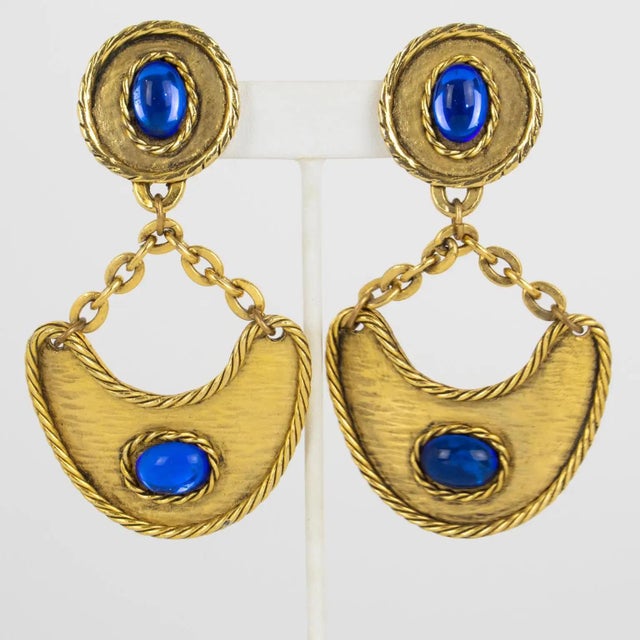 Contemporary Mercedes Robirosa Style Gilded Metal Clip Earrings with Glass Cabochons For Sale - Image 3 of 8