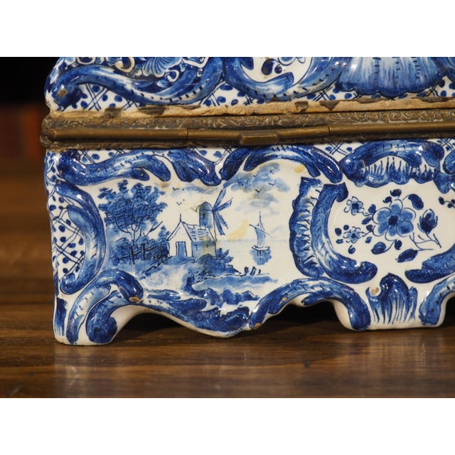 Hand Painted Blue and White Delft Table Box, Circa 1850 For Sale - Image 12 of 17