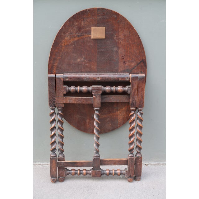 Rustic European Antique Carved Tiger Oak Folding Tea Coffee Table Barley Twist End of XIXth Century For Sale - Image 3 of 13