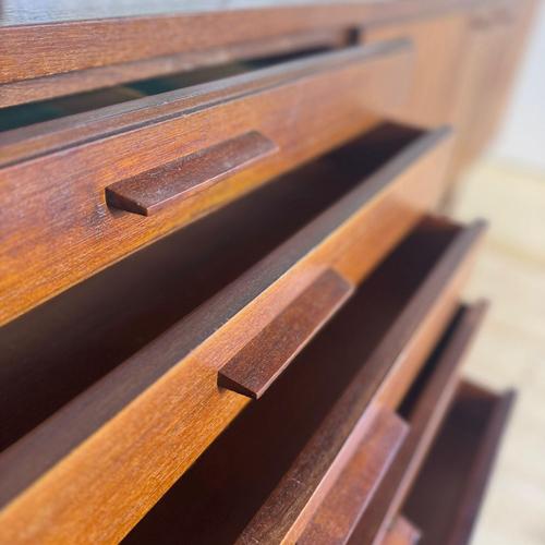 Vintage Sideboard in Teak For Sale - Image 4 of 10