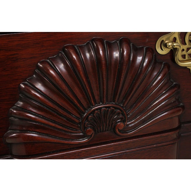 Wood Kindel Mahogany Block Front Goddard For Sale - Image 7 of 15