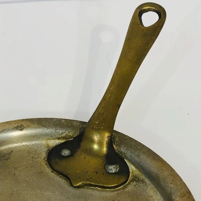 1920s French Country Saucepan Lid With Brass Handle For Sale In Los Angeles - Image 6 of 8