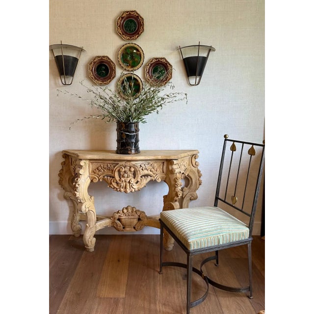 Fabulous Mid-Century hand-forged iron side chairs in the Manner of Gio Ponti and Tomaso Buzzi surrealist arrow motifs. Re-...