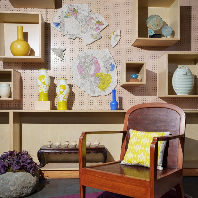 Ceramic Chinese Golden Yellow Sgraffito Vase, C. 1900 For Sale - Image 7 of 7