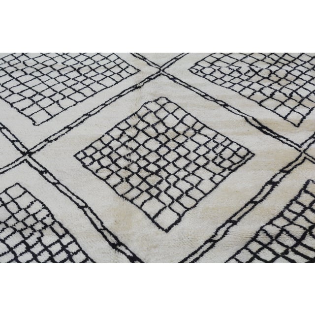 2000 - 2009 Moroccan Hand Knotted Wool Rug, 10'x13' For Sale - Image 5 of 6